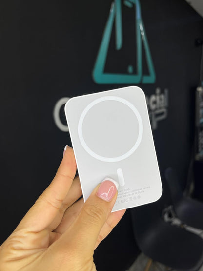 Combo Smartwatch Ultra + Audífonos + Power Bank MagSafe – Todo en Uno